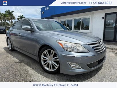 Used 2014 Hyundai Genesis 3.8 w/ Technology Package 03