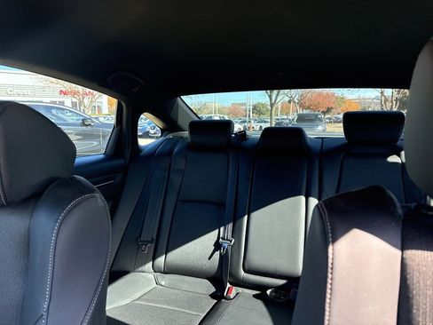 Used 2022 Honda Accord Sport image 9