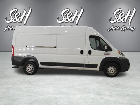 Used 2015 RAM ProMaster 2500 w/ Interior Convenience Group image 17