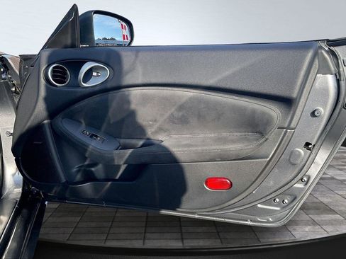 Certified 2019 Nissan 370Z Touring Sport image 23