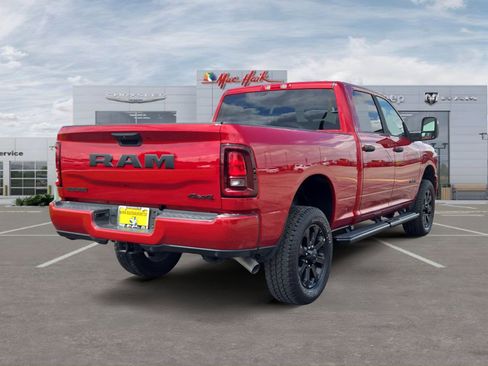 Used 2026 RAM 2500 Big Horn AWD/4WD image 5