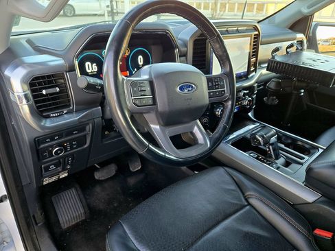 Used 2021 Ford F150 Lariat w/ FX4 Off-Road Package AWD/4WD image 20