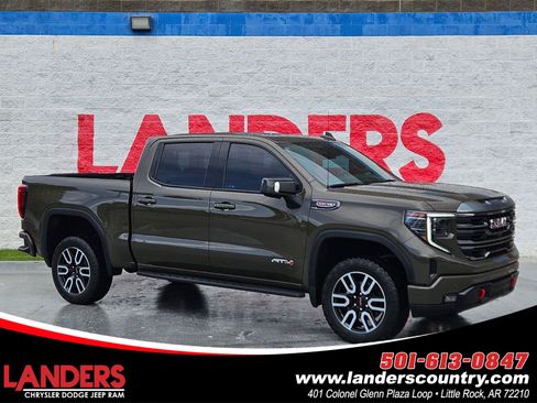 Used 2024 GMC Sierra 1500 AT4 w/ Technology Package AWD/4WD image 1