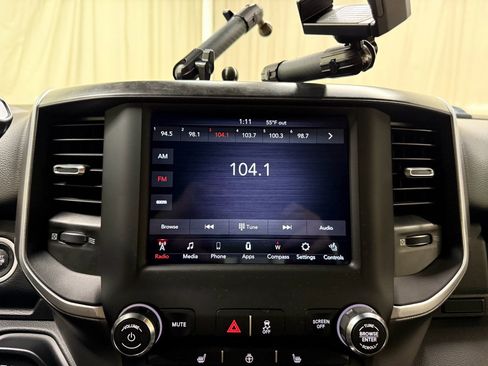 Used 2020 RAM 2500 Big Horn w/ Night Edition AWD/4WD image 35