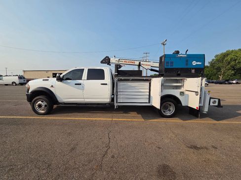 Used 2023 RAM 5500 Tradesman w/ Max Tow Package AWD/4WD image 6