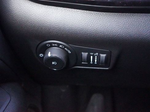 New 2026 Jeep Compass Limited image 45