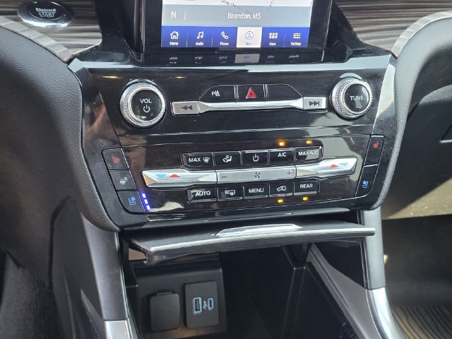Certified 2024 Ford Explorer Limited w/ Limited Technology Package RWD image 26