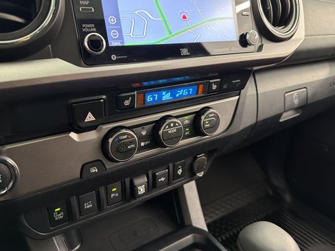 Used 2021 Toyota Tacoma Limited RWD image 21