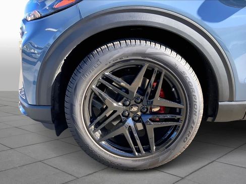 Used 2025 Ford Explorer ST w/ Sun And Sound Package image 10