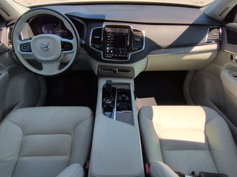 Used 2023 Volvo XC90 B6 Plus w/ Protection Package AWD/4WD image 13