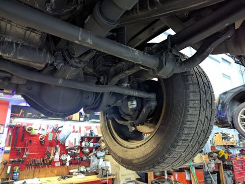 Used 2011 Mercedes-Benz G 55 AMG 4MATIC image 48