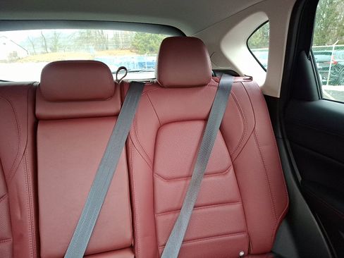 Used 2023 MAZDA CX-5 Carbon Edition image 20