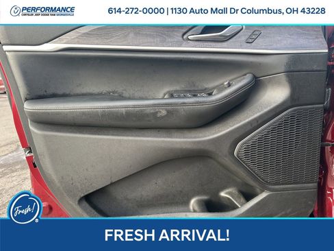 Used 2023 Jeep Grand Cherokee L Limited image 11