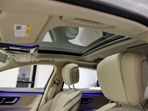 Used 2025 Mercedes-Benz S 580 4MATIC Sedan image 8