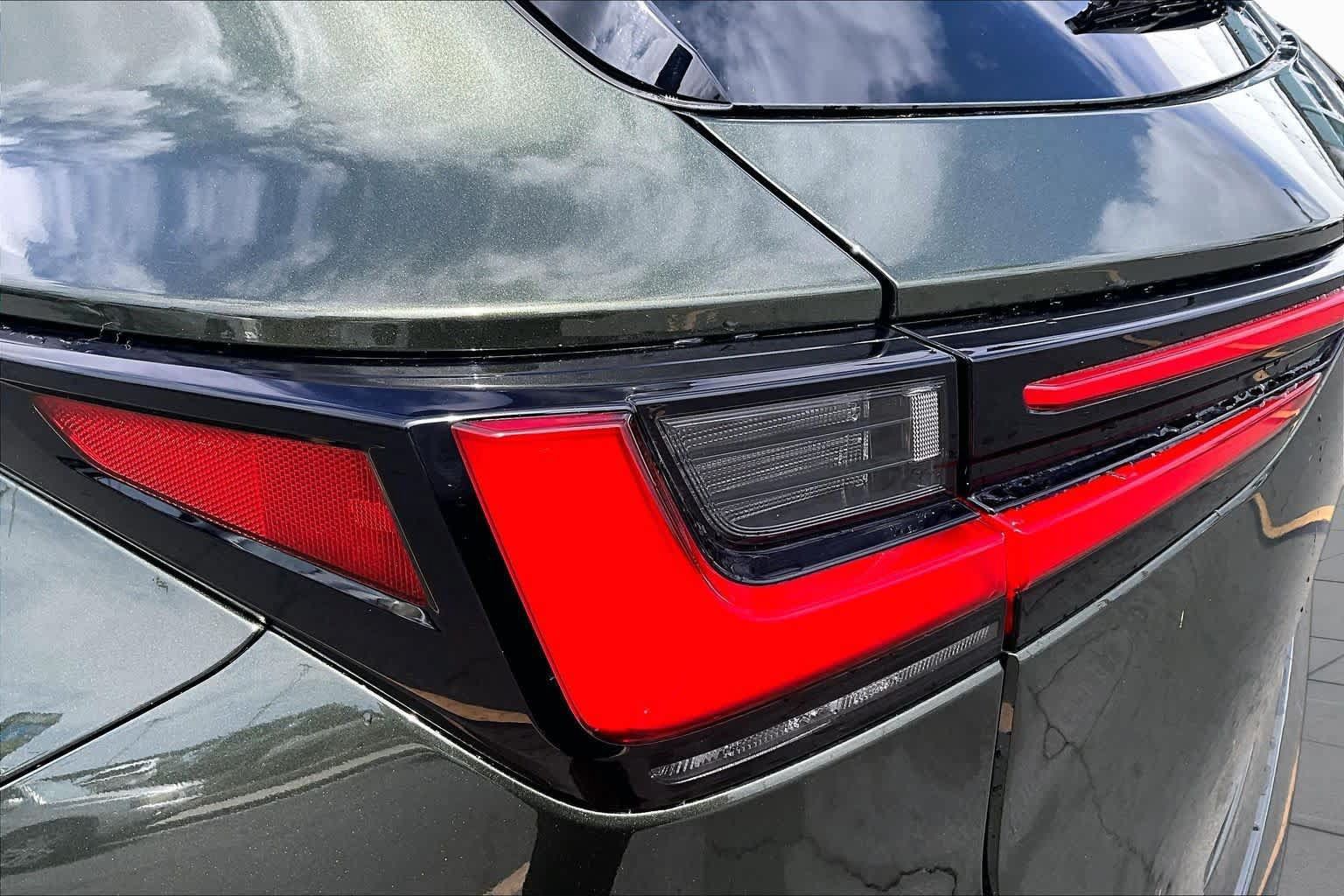 Used 2025 Lexus NX 450h+ AWD w/ Towing Package (2000 Lbs) image 29
