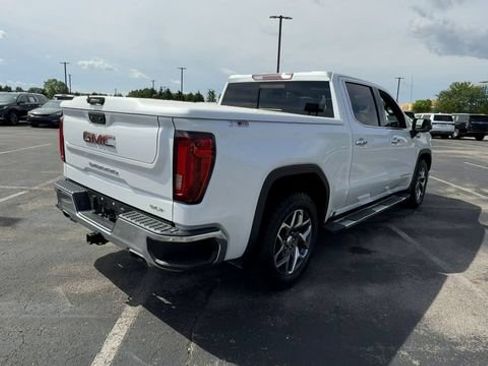 Used 2023 GMC Sierra 1500 SLT w/ SLT Convenience Package AWD/4WD image 8