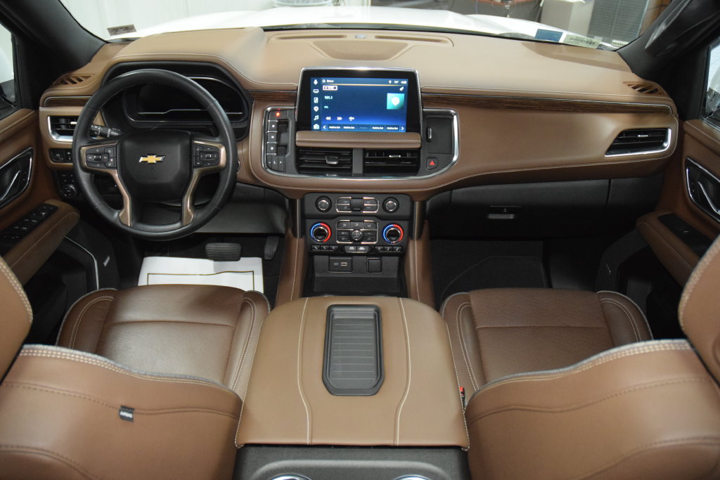 Used 2023 Chevrolet Tahoe High Country AWD/4WD image 30