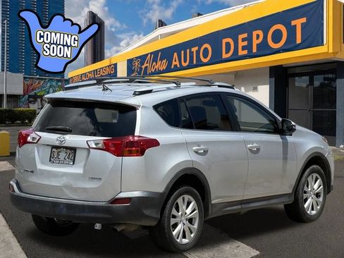 Used 2015 Toyota RAV4 Limited FWD image 5