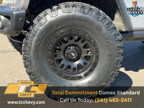 Used 2018 Jeep Wrangler Unlimited Rubicon w/ Steel Bumper Group image 9