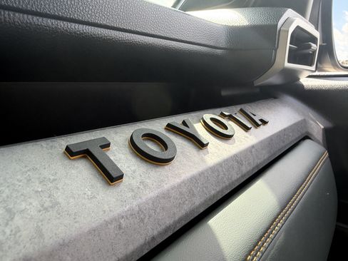 Used 2024 Toyota Tacoma 4x4 Double Cab Hybrid image 52