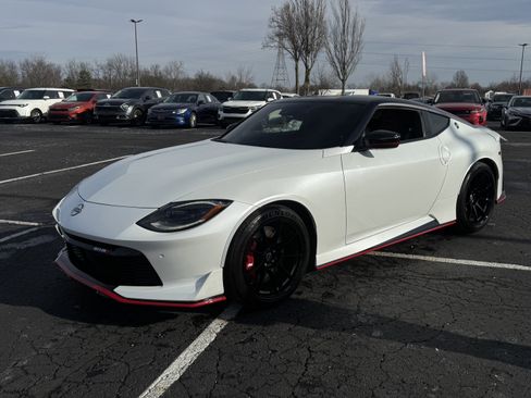 Used 2024 Nissan Z NISMO w/ Floor Mat Package image 36