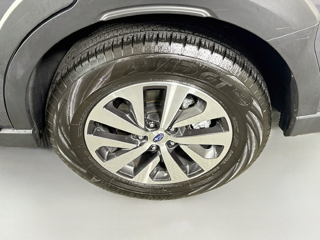 Certified 2025 Subaru Outback Premium AWD/4WD image 33