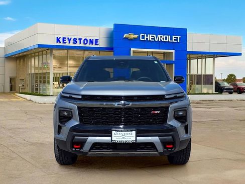 Used 2026 Chevrolet Traverse Z71 w/ Enhanced Driving Package image 2