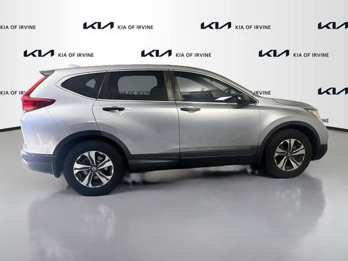 Used 2017 Honda CR-V LX image 8