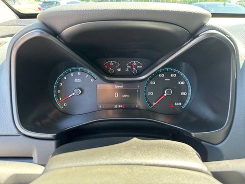 Used 2021 Chevrolet Colorado Z71 AWD/4WD image 31