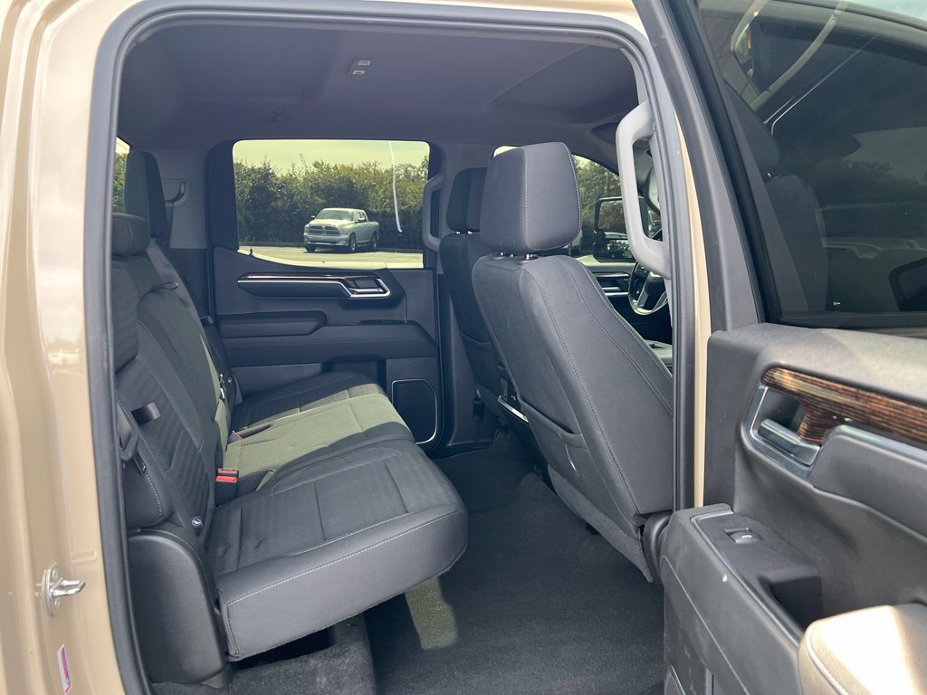 Used 2022 GMC Sierra 1500 Elevation AWD/4WD image 11