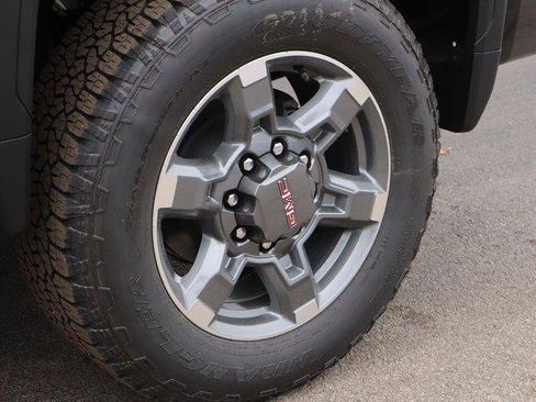 New 2026 GMC Sierra 2500 SLE w/ SLE Value Package; image 42