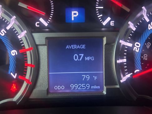 Used 2016 Toyota 4Runner Limited image 6