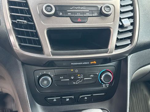 Certified 2020 Ford Transit Connect XL image 26