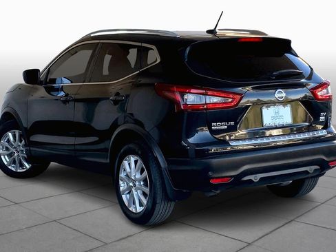 Used 2022 Nissan Rogue Sport SV image 12