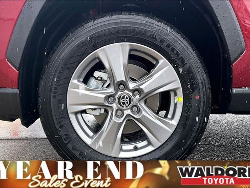 New 2025 Toyota RAV4 XLE image 15