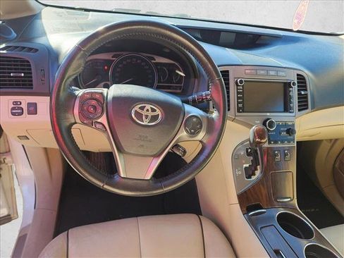 Used 2013 Toyota Venza Limited w/ Tow Prep Pkg image 14