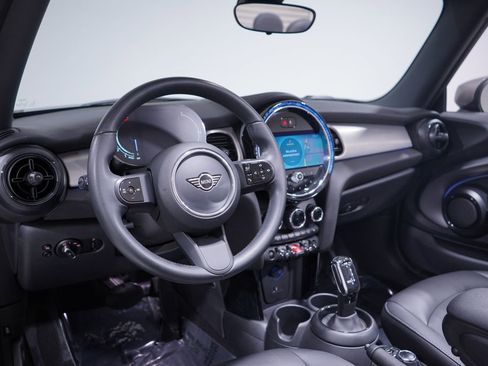 Used 2022 MINI Cooper Convertible image 10