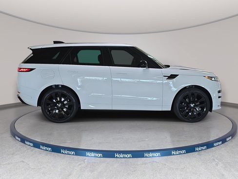 Used 2024 Land Rover Range Rover Sport Dynamic SE AWD/4WD image 6