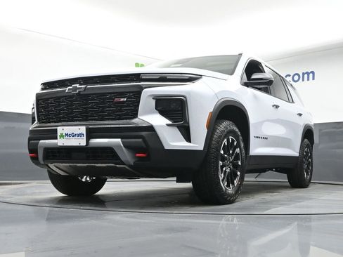 New 2026 Chevrolet Traverse Z71 w/ Driver Confidence Package image 6