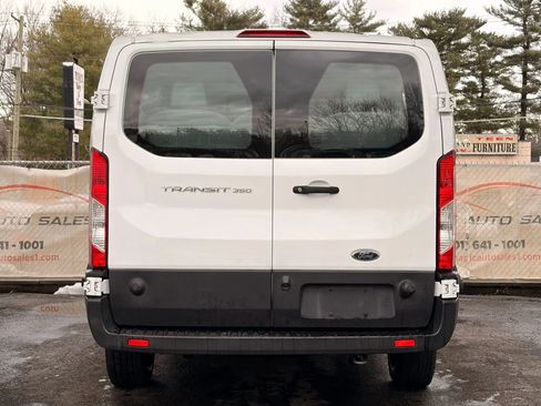 Used 2019 Ford Transit 350 XL image 10