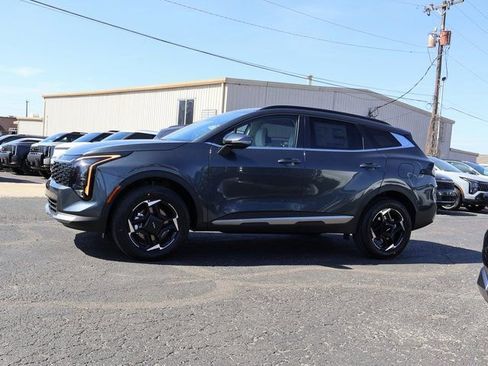 New 2026 Kia Sportage EX image 4