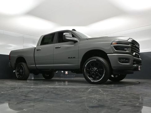New 2026 RAM 2500 Laramie AWD/4WD image 58