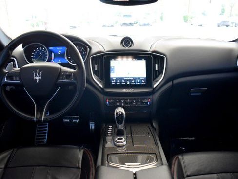 Used 2018 Maserati Ghibli S GranSport Q4 AWD/4WD image 15