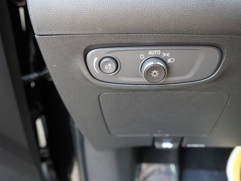 Used 2025 Buick Encore GX Preferred FWD image 22
