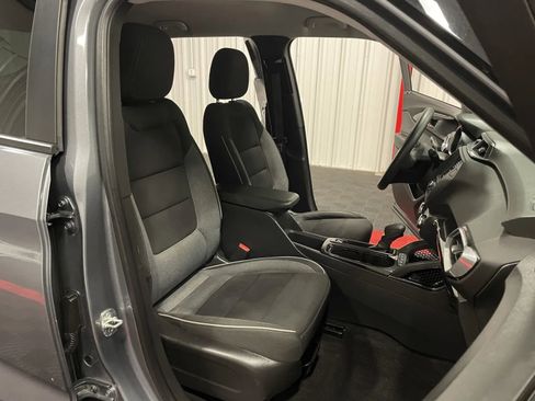 Used 2022 Chevrolet TrailBlazer LT w/ Driver Confidence Package image 45