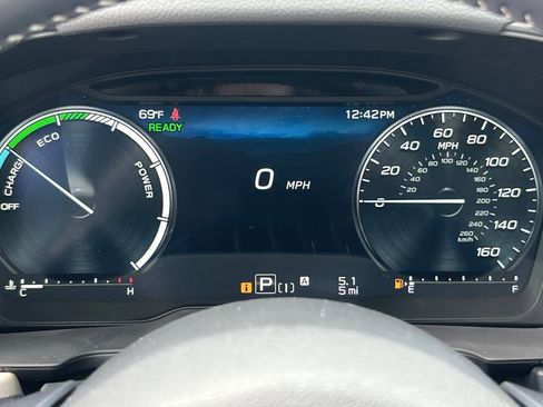 New 2025 Subaru Forester Limited image 25