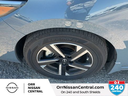 Certified 2025 Nissan Sentra SV w/ Trunk Package FWD image 9