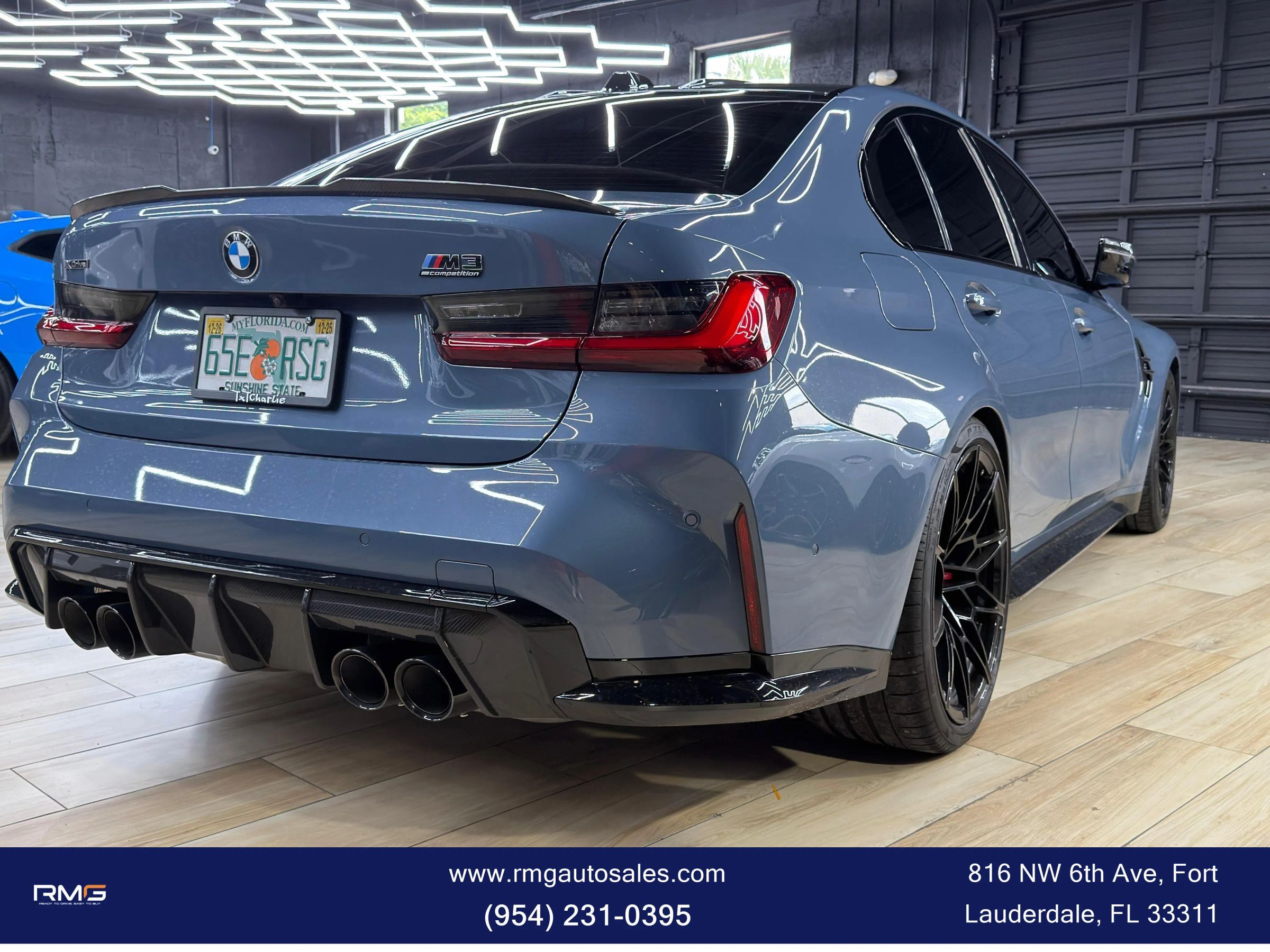 Used 2026 BMW M3 Competition w/ M Carbon Exterior Package AWD/4WD image 7