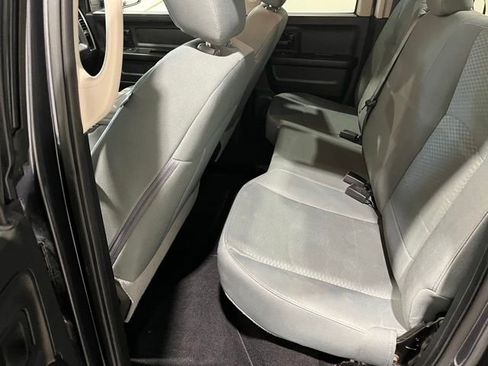 Used 2019 RAM 1500 Express AWD/4WD image 22