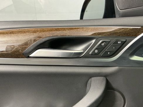 Certified 2023 BMW X4 xDrive30i w/ Convenience Package image 24